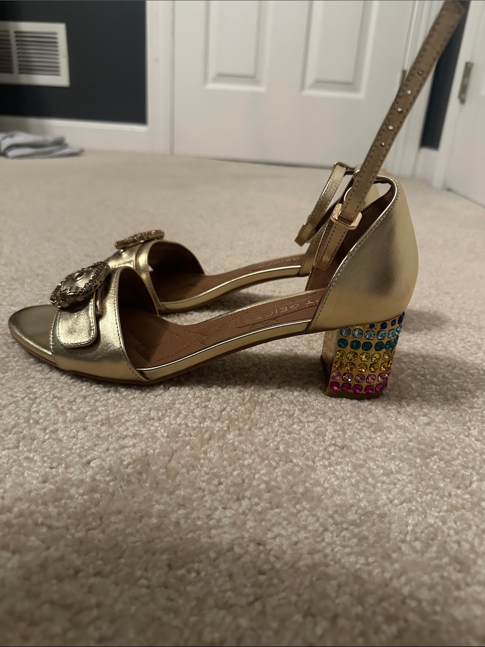 Kurt Geiger Gold Ankle-Strap Sandals with Decorative Buckle - Picture 2 of 3